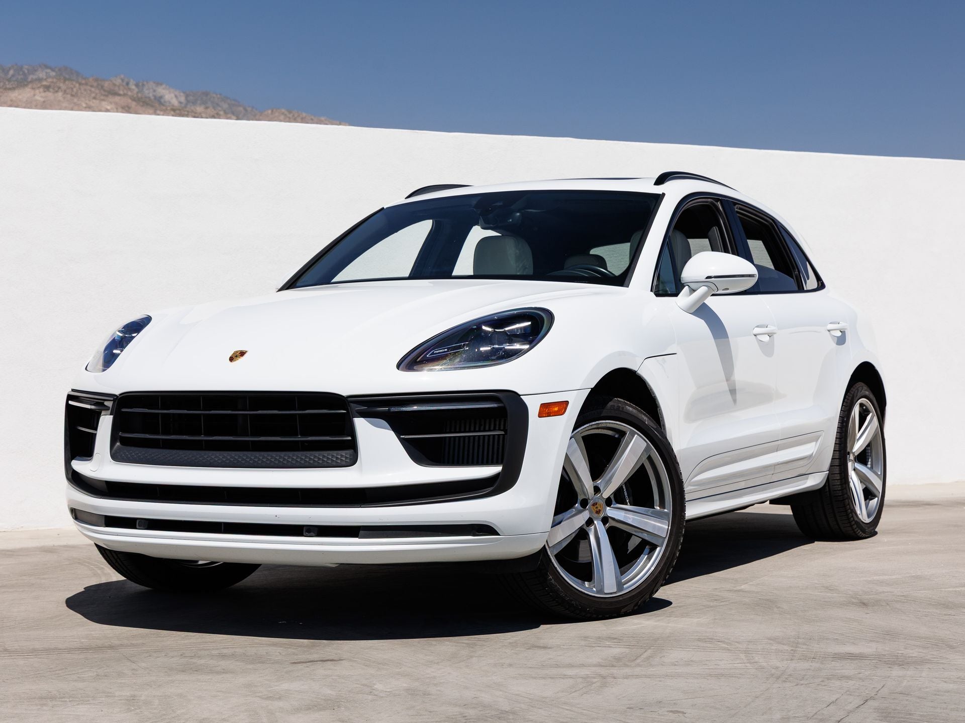 2022 Porsche Macan Macan S