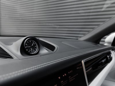 2022 Porsche Macan Macan S