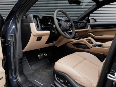 2026 Porsche Cayenne Cayenne GTS