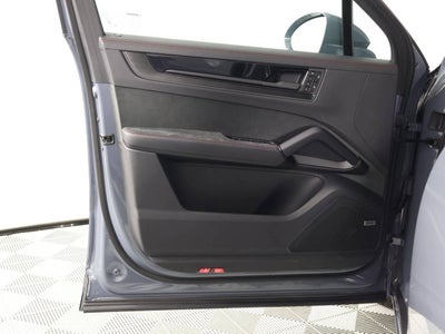 2026 Porsche Cayenne Cayenne GTS