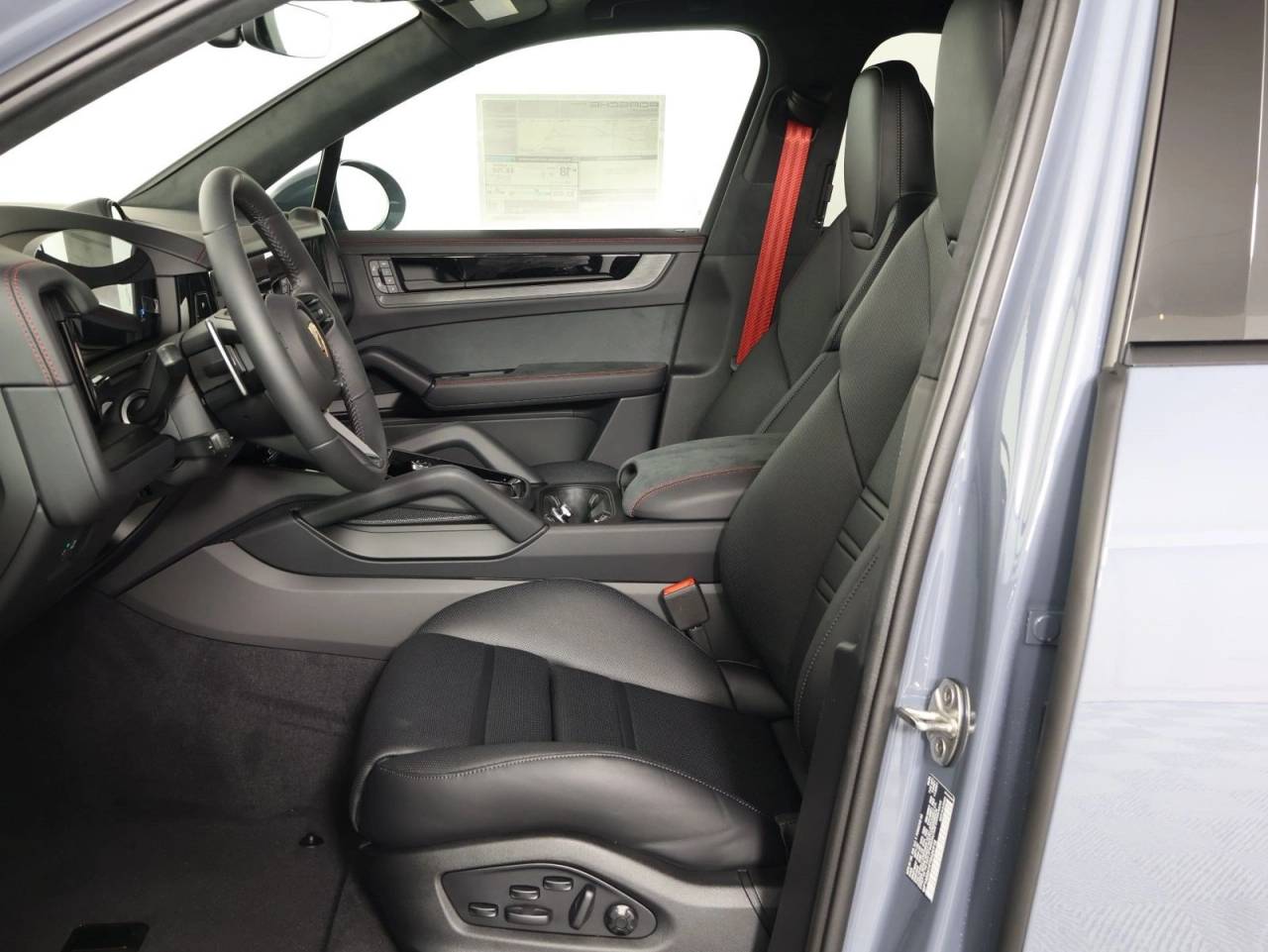 2026 Porsche Cayenne Cayenne GTS