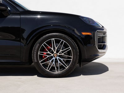 2026 Porsche Cayenne Cayenne GTS