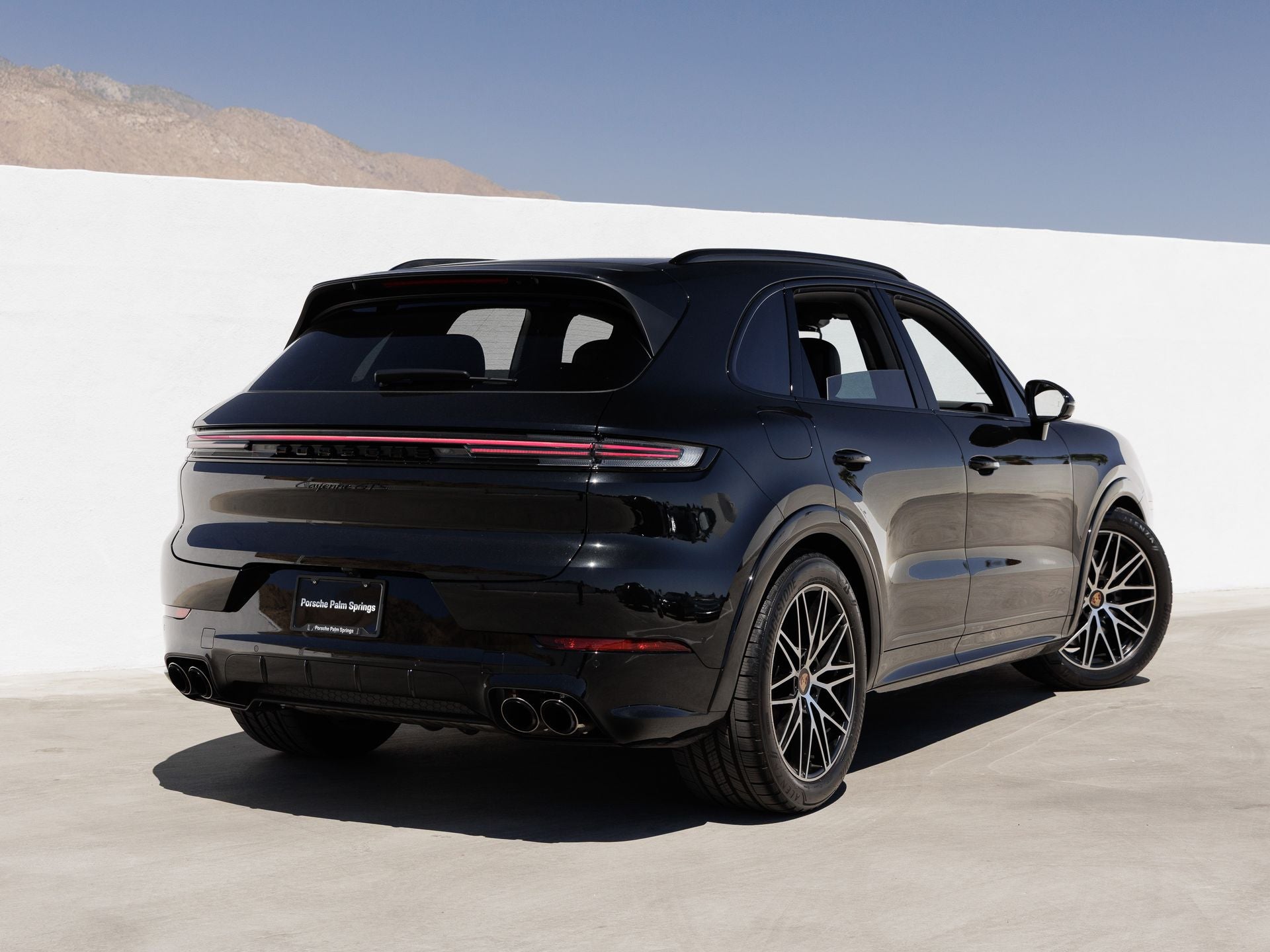 2026 Porsche Cayenne Cayenne GTS