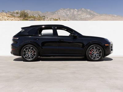 2026 Porsche Cayenne Cayenne GTS