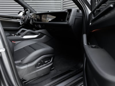 2026 Porsche Cayenne Cayenne GTS