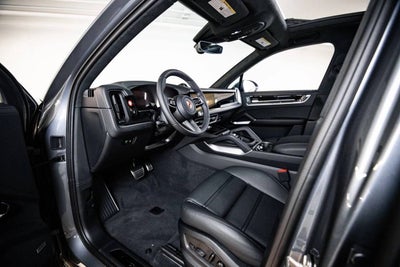 2026 Porsche Cayenne Cayenne GTS