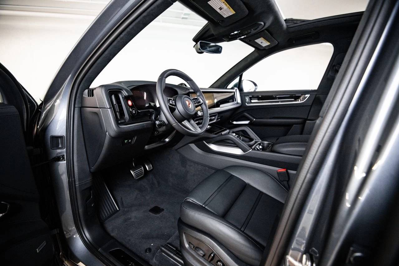 2026 Porsche Cayenne Cayenne GTS