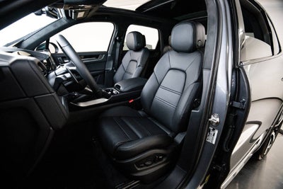 2026 Porsche Cayenne Cayenne GTS