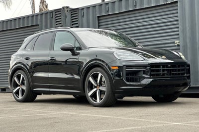 2026 Porsche Cayenne Cayenne GTS