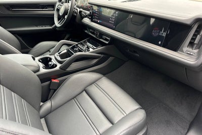 2026 Porsche Cayenne Cayenne GTS
