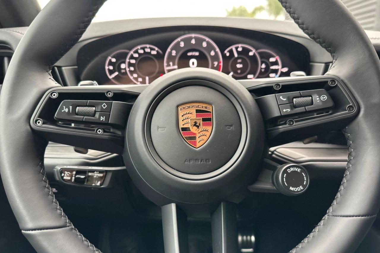 2026 Porsche Cayenne Cayenne GTS