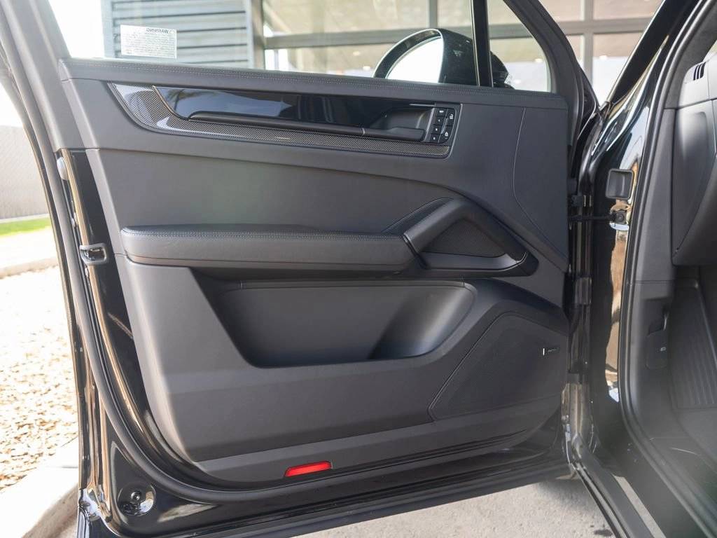 2026 Porsche Cayenne Cayenne GTS