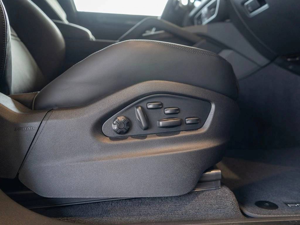 2026 Porsche Cayenne Cayenne GTS