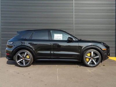 2026 Porsche Cayenne Cayenne GTS