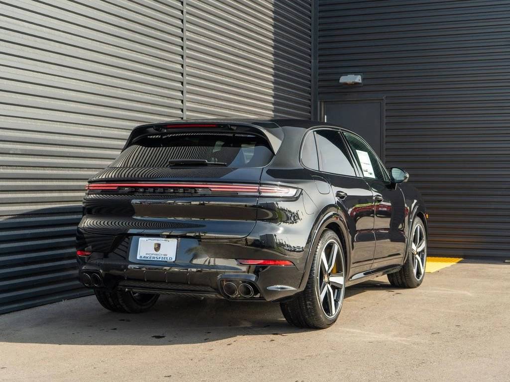 2026 Porsche Cayenne Cayenne GTS