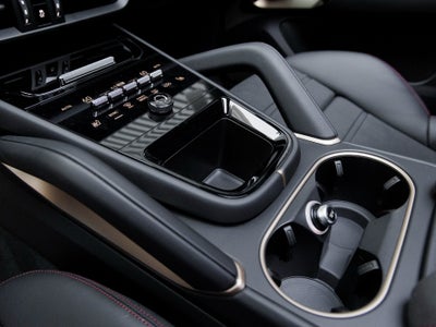 2025 Porsche Cayenne Cayenne GTS