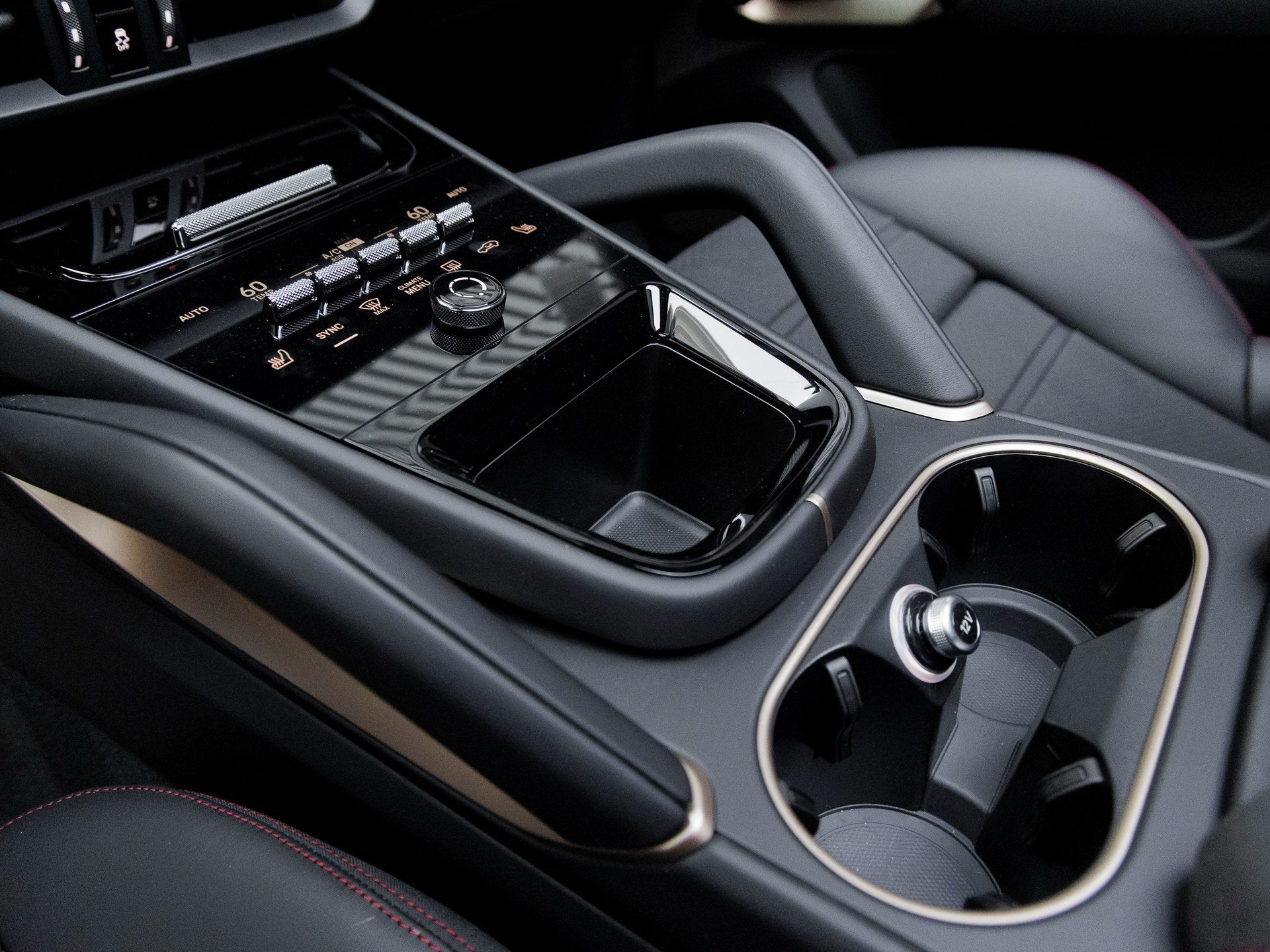 2025 Porsche Cayenne Cayenne GTS