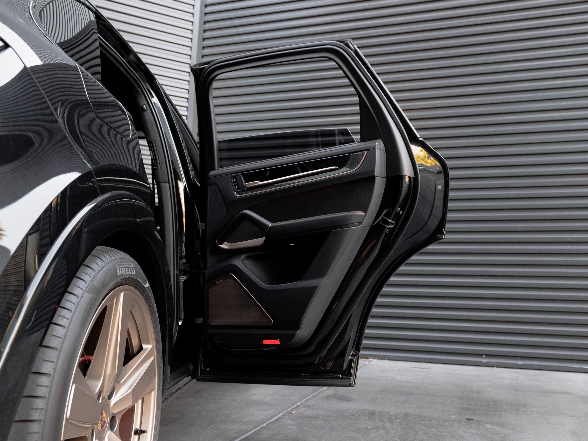 2025 Porsche Cayenne Cayenne GTS