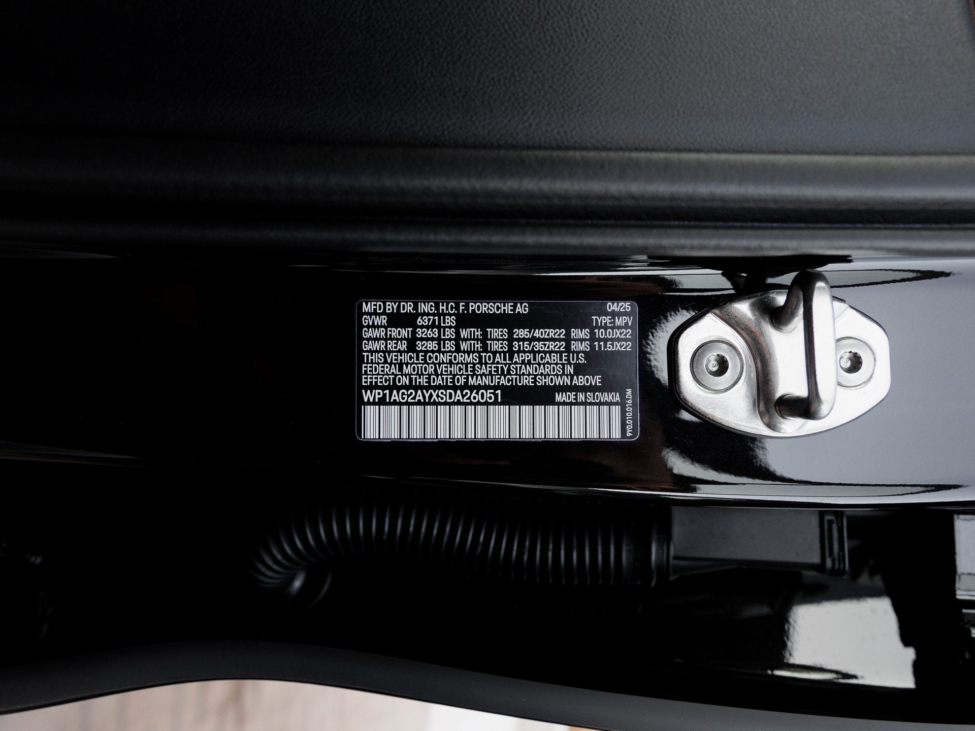 2025 Porsche Cayenne Cayenne GTS