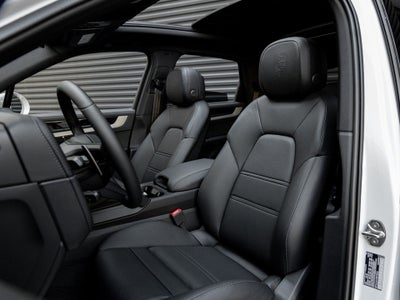 2026 Porsche Cayenne Cayenne S