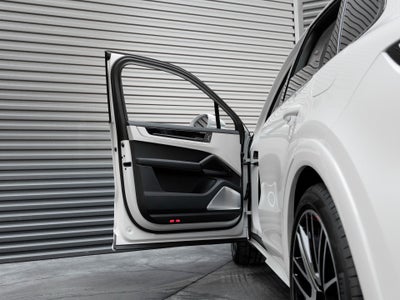 2026 Porsche Cayenne Cayenne Turbo E-Hybrid