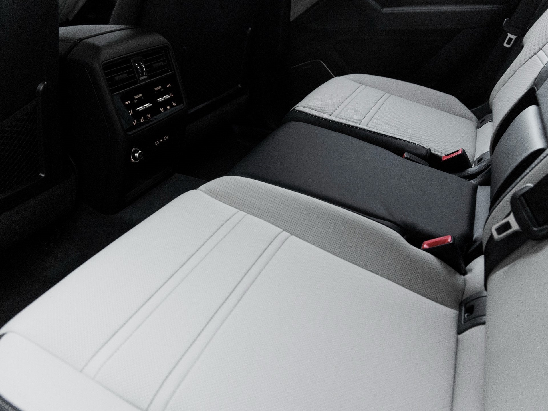 2026 Porsche Cayenne Cayenne Turbo E-Hybrid