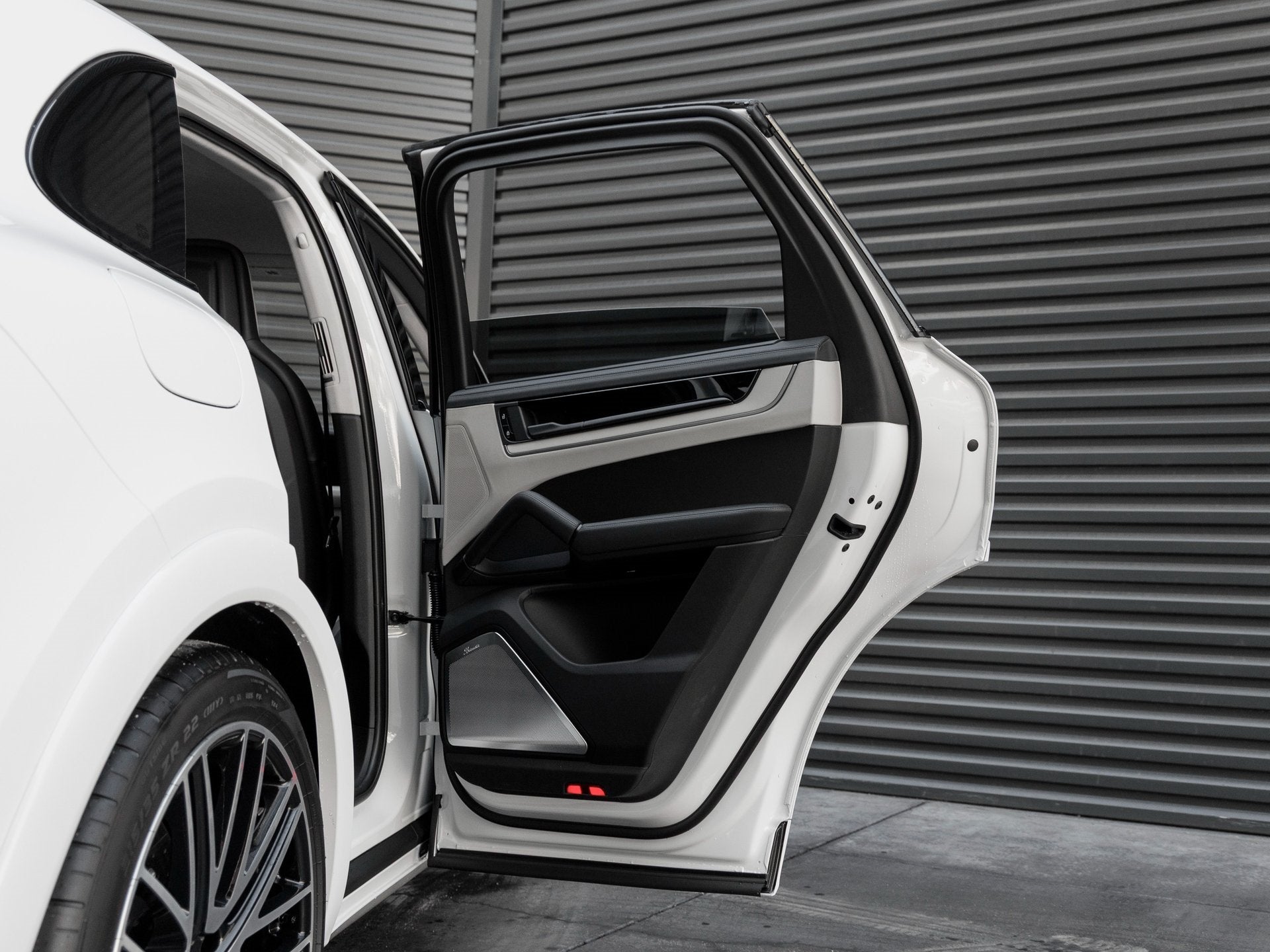 2026 Porsche Cayenne Cayenne Turbo E-Hybrid