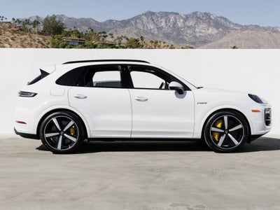 2026 Porsche Cayenne Cayenne Turbo E-Hybrid