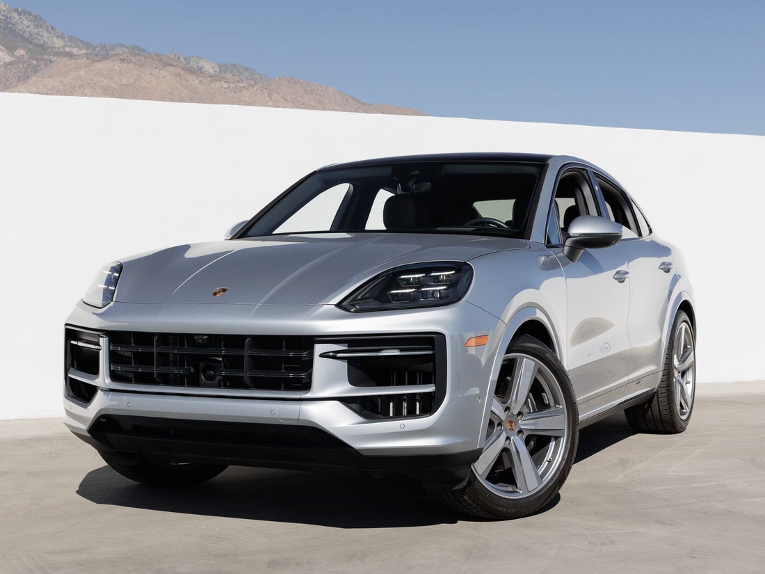 2026 Porsche Cayenne Coupe — photo 1 of 45