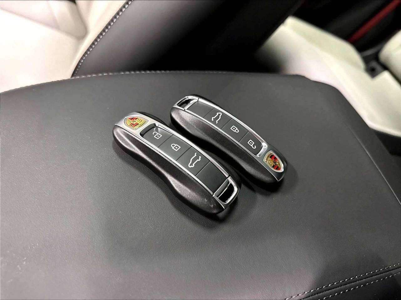 2026 Porsche Cayenne Cayenne Coupe