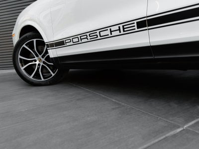 2024 Porsche Cayenne Cayenne Coupe