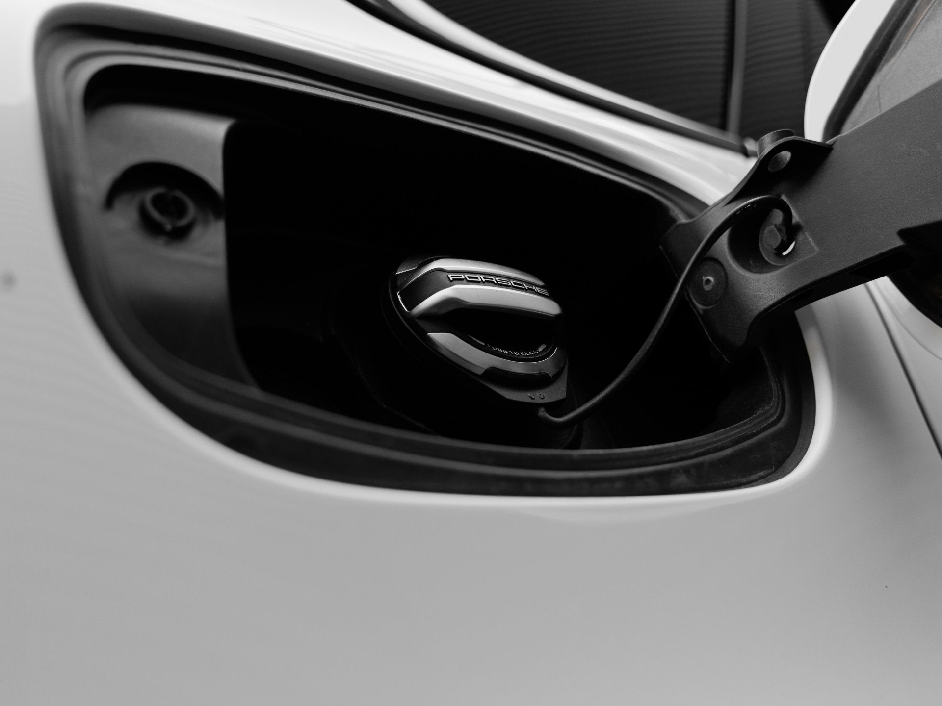 2024 Porsche Cayenne Cayenne Coupe
