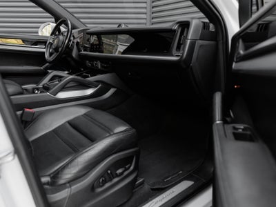 2024 Porsche Cayenne Cayenne Coupe