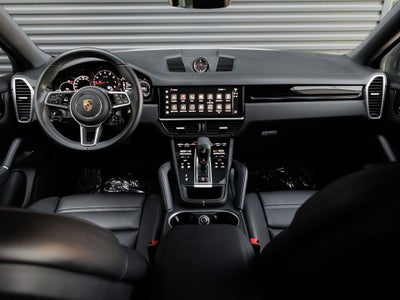2023 Porsche Cayenne Cayenne Coupe Platinum Edition