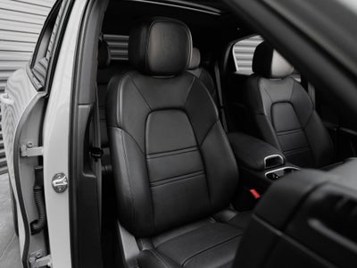 2023 Porsche Cayenne Cayenne Coupe Platinum Edition