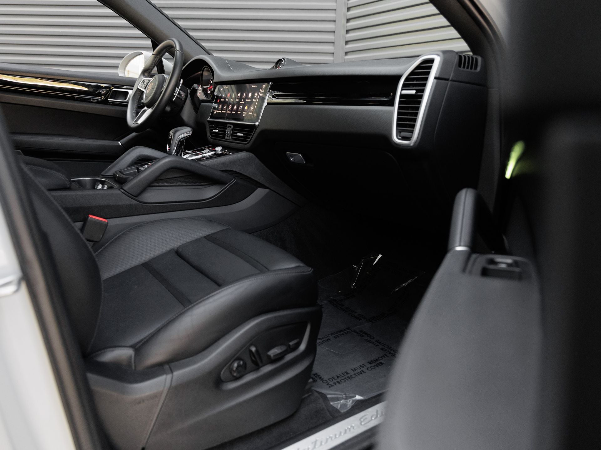 2023 Porsche Cayenne Cayenne Coupe Platinum Edition