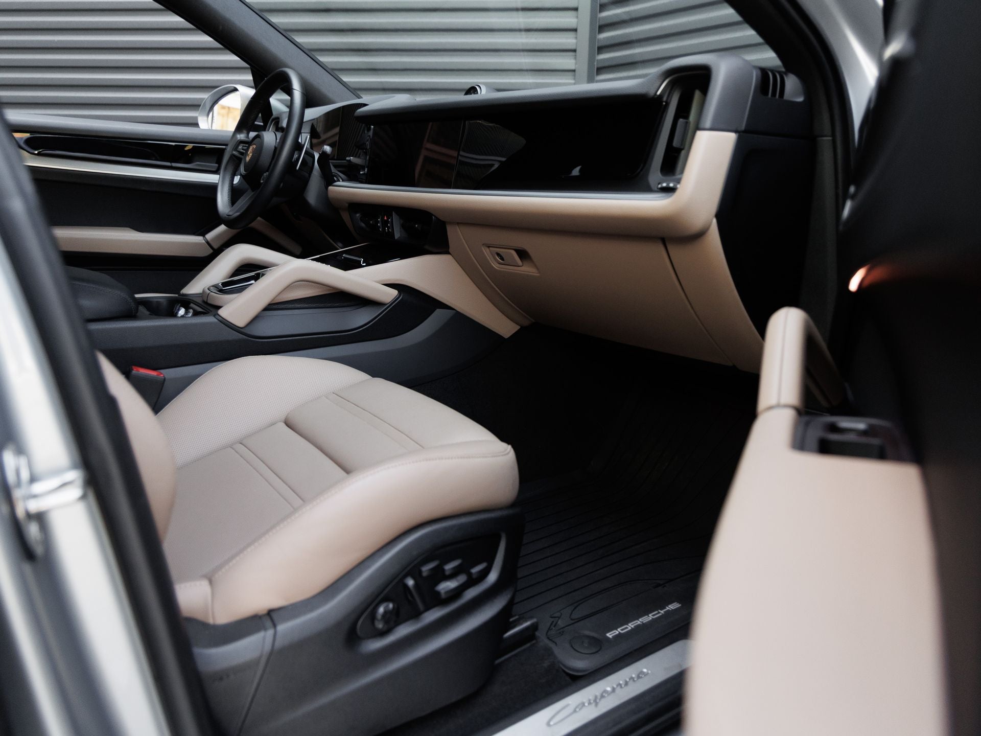 2025 Porsche Cayenne Cayenne Coupe