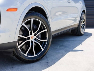 2025 Porsche Cayenne Cayenne Coupe