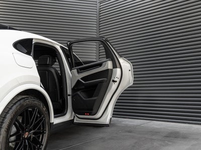 2026 Porsche Cayenne Coupe