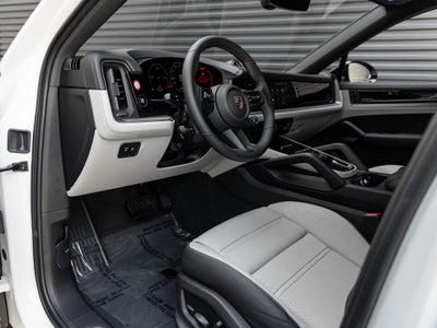 2026 Porsche Cayenne Coupe