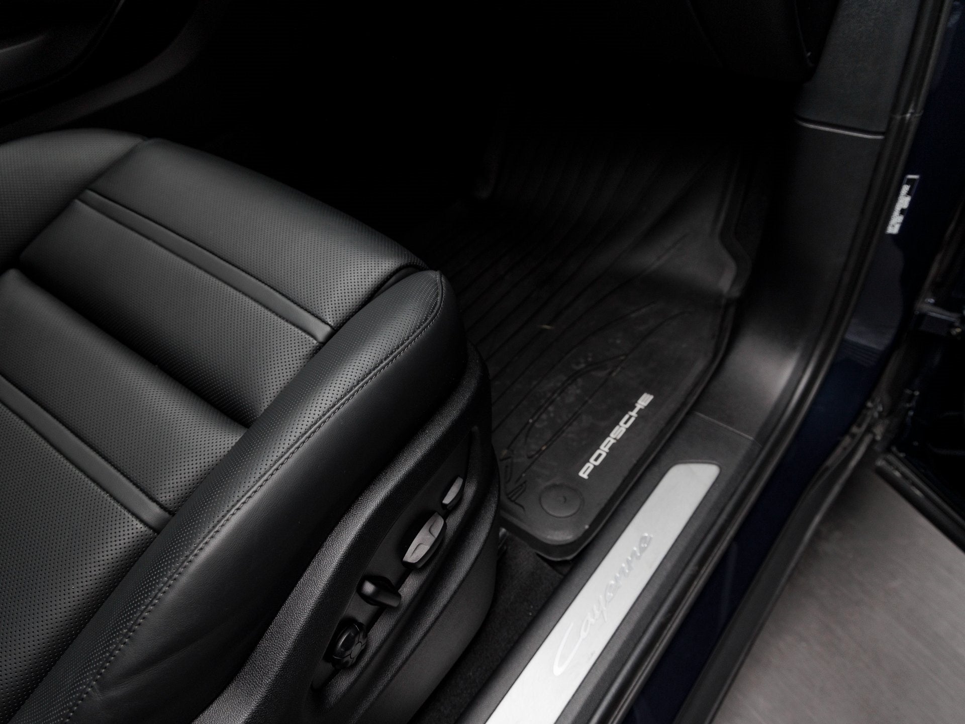 2025 Porsche Cayenne Cayenne Coupe