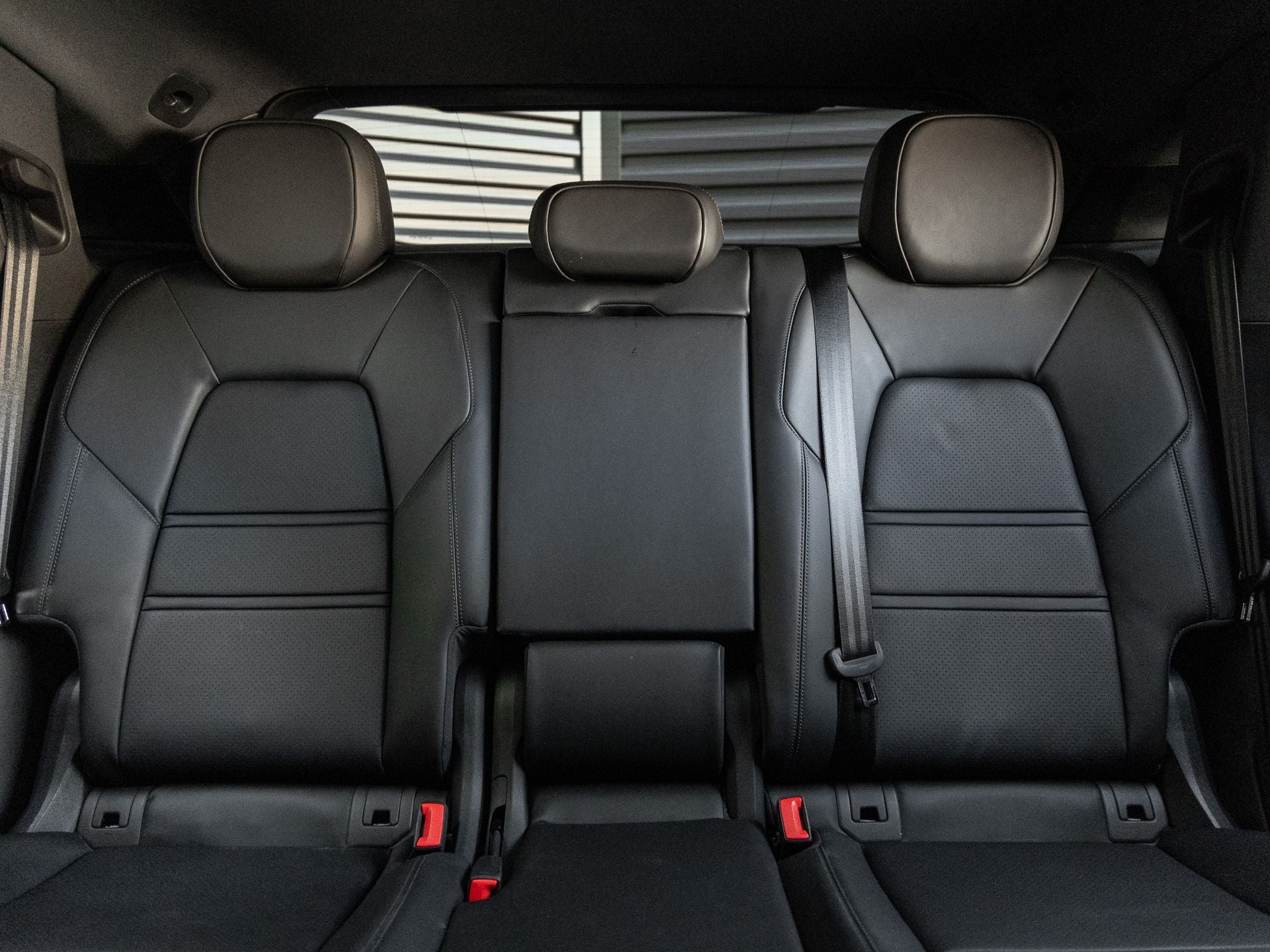 2025 Porsche Cayenne Coupe