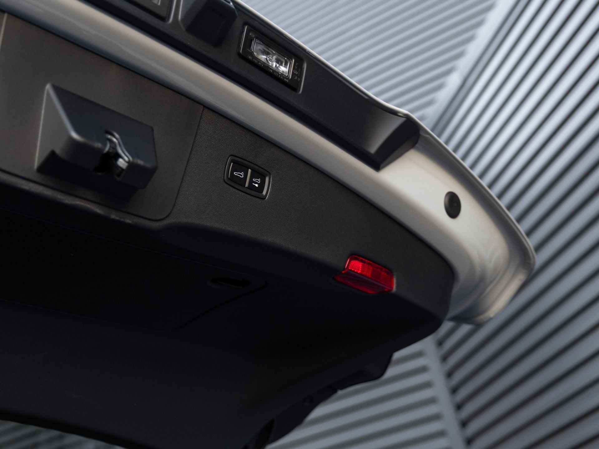 2025 Porsche Cayenne Coupe