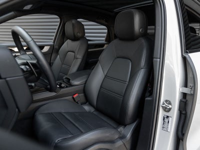 2025 Porsche Cayenne Coupe