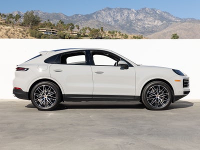 2025 Porsche Cayenne Coupe