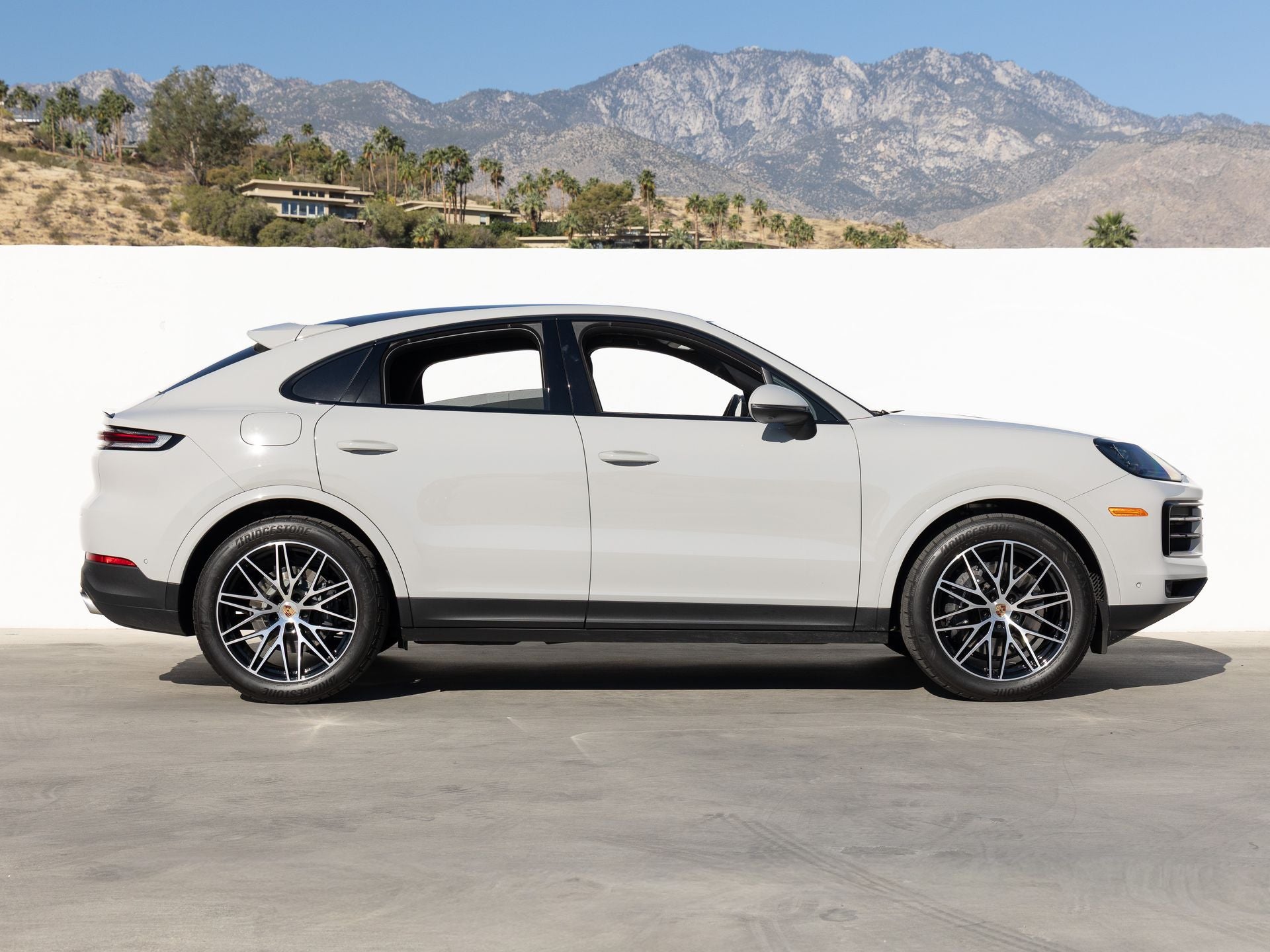 2025 Porsche Cayenne Coupe