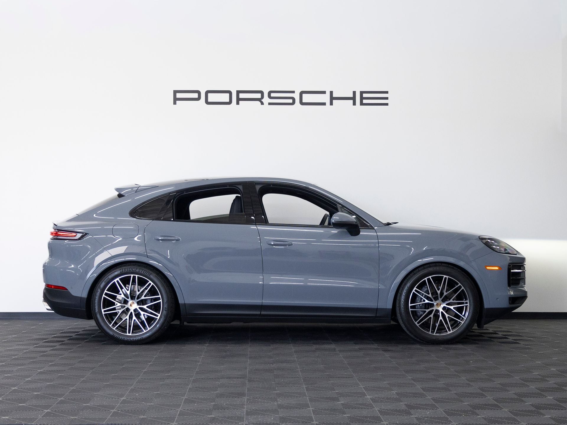 2026 Porsche Cayenne Cayenne Coupe