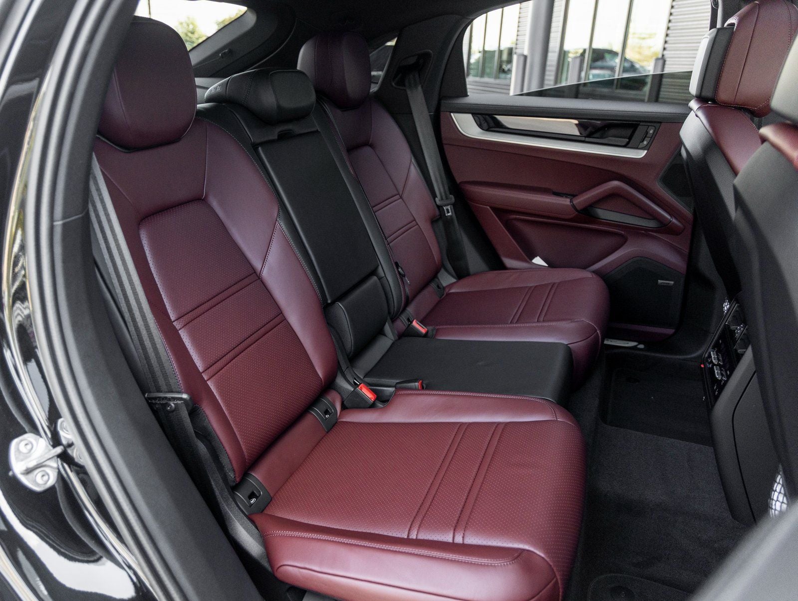 2026 Porsche Cayenne Cayenne Coupe