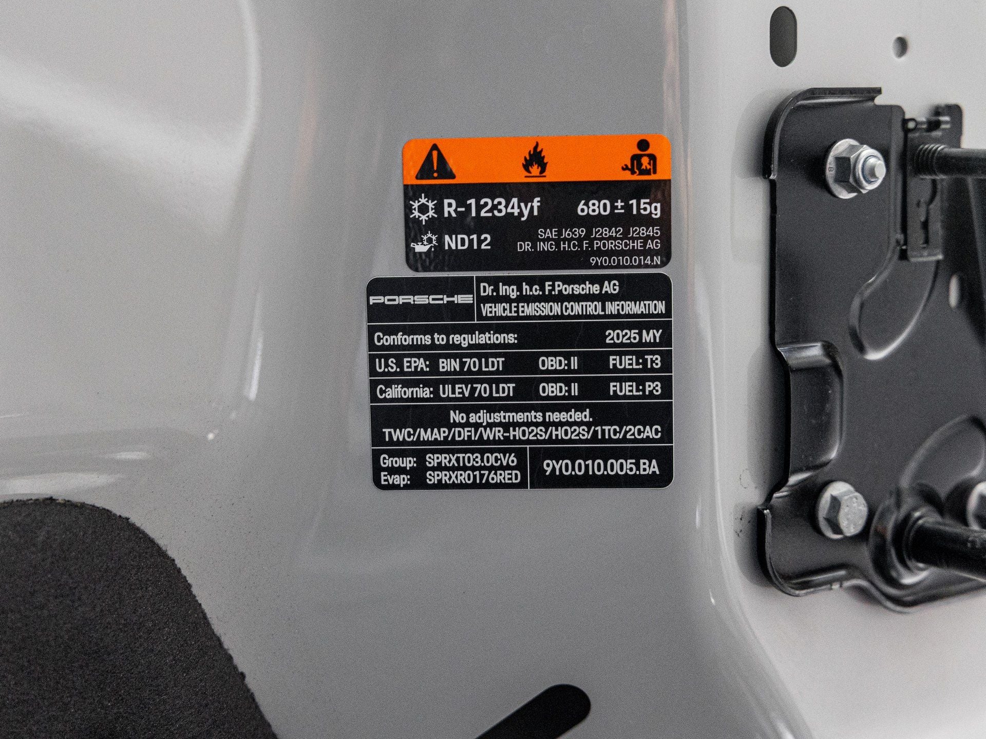 2025 Porsche Cayenne Cayenne Coupe