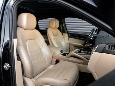 2021 Porsche Cayenne Cayenne Coupe